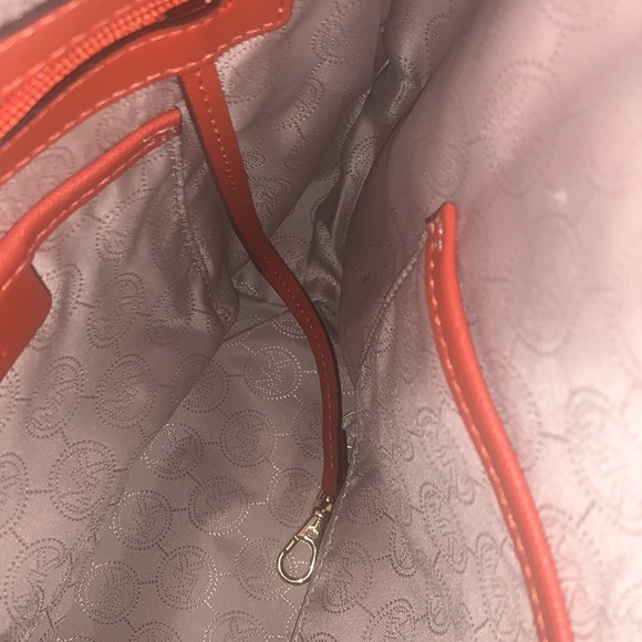 Michael Kors Purse - Picture 7 of 7